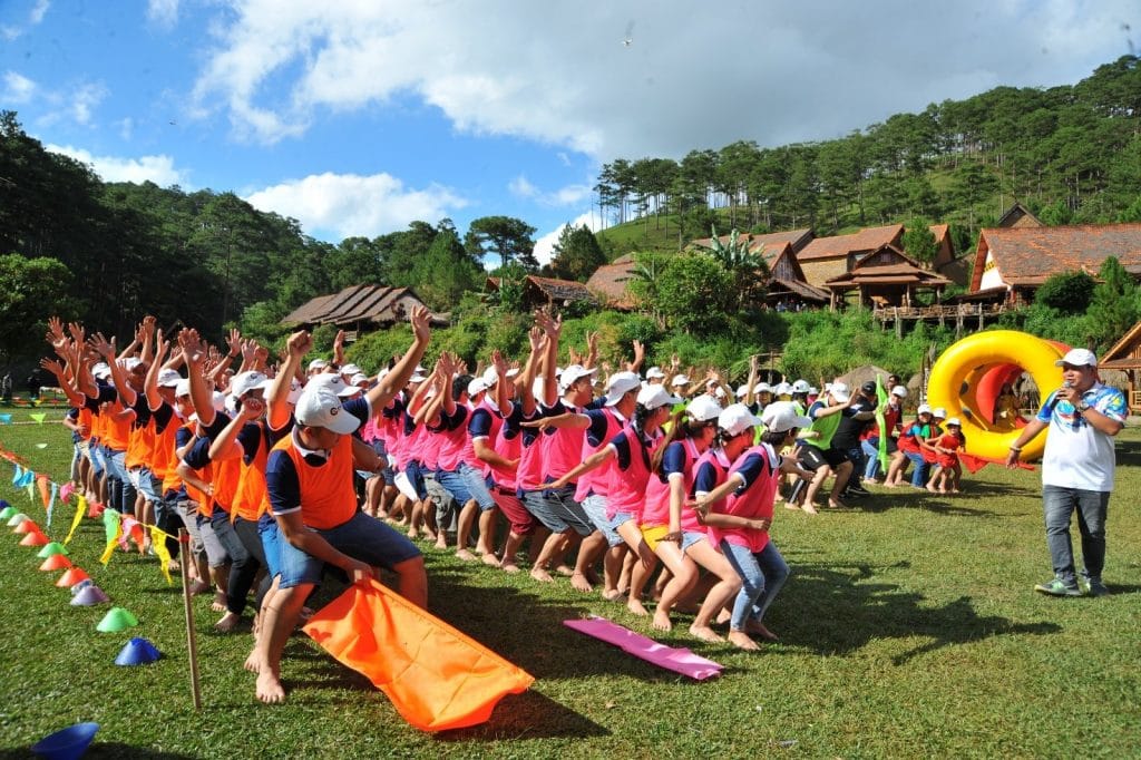 tổ chức sự kiện Team Building